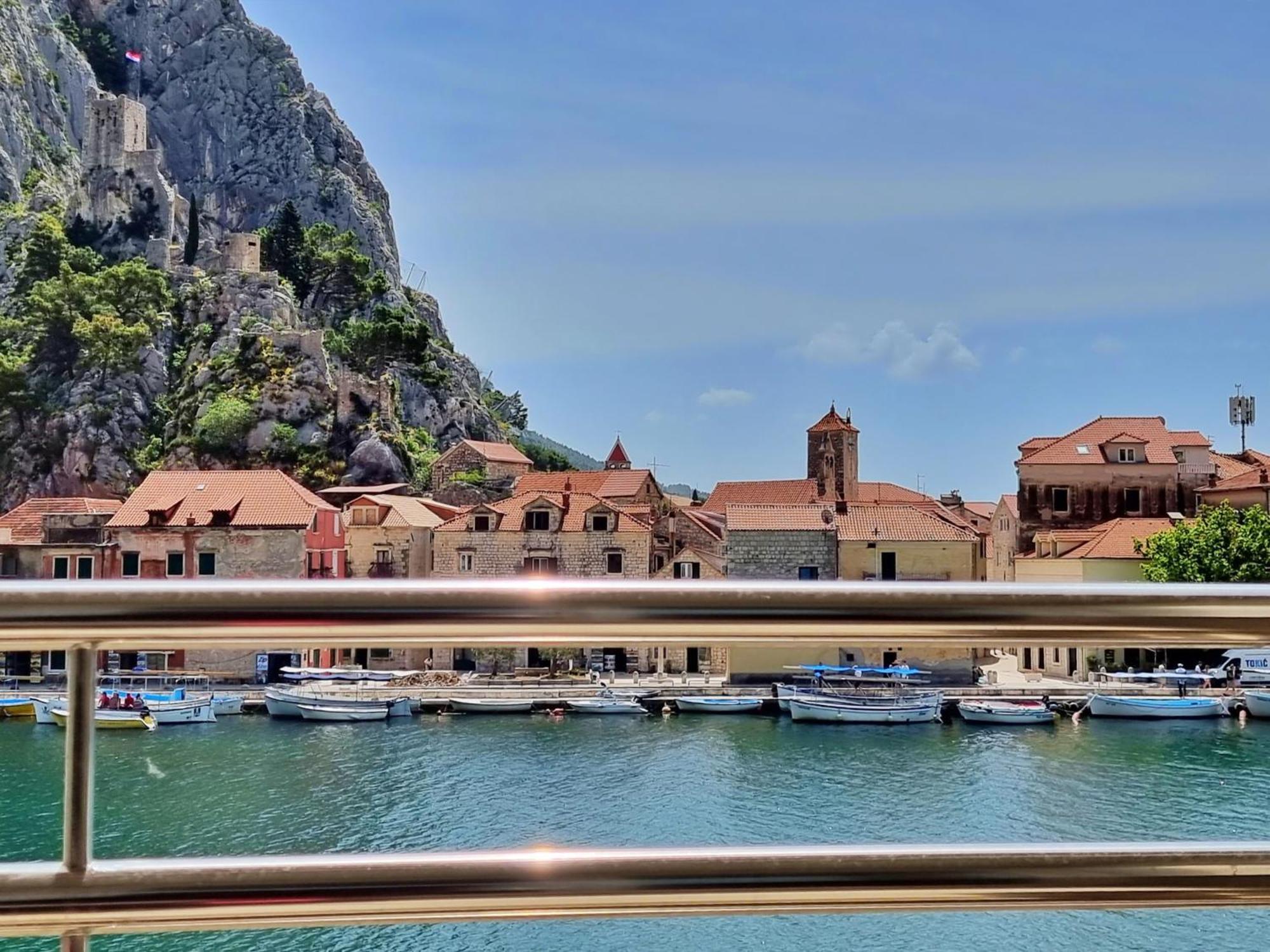 Mitra Zonata Blue Apartment Omis
