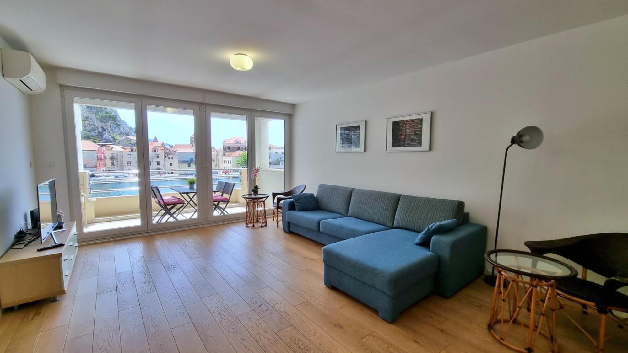 Mitra Zonata Blue Apartment Omis